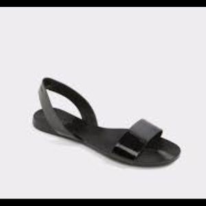 Well loved Aldo Yoana Flats